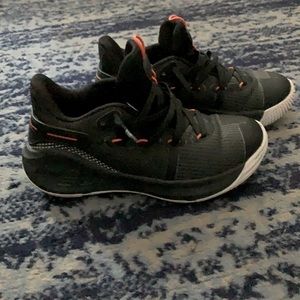 Steph Curry Mid-Rise Running Shoes